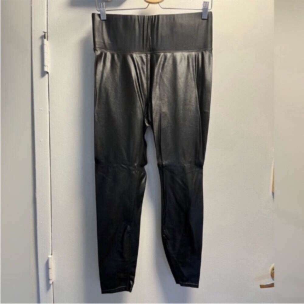 Knix Black Leggings